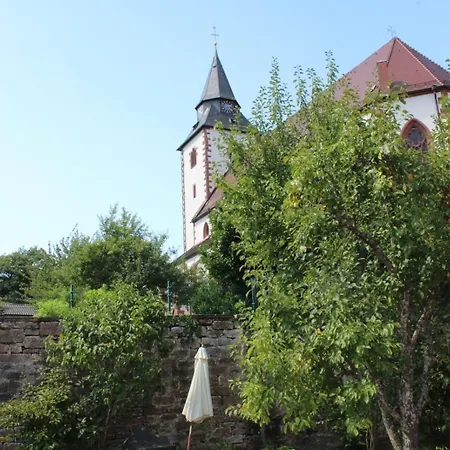 Wolkensteiner Hof 4 アパート *